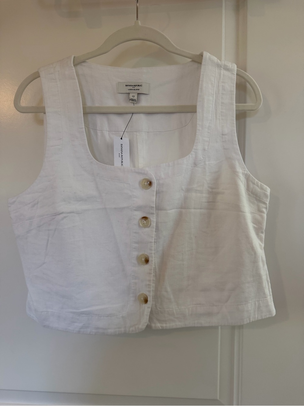 Banana Republic White Linen-Blend Button Crop Tank